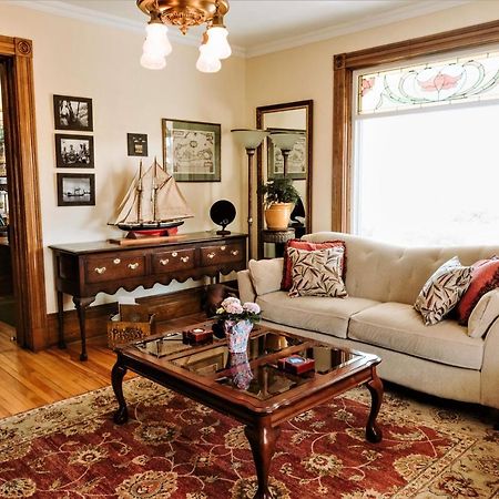 Alicion Bed & Breakfast Lunenburg Extérieur photo