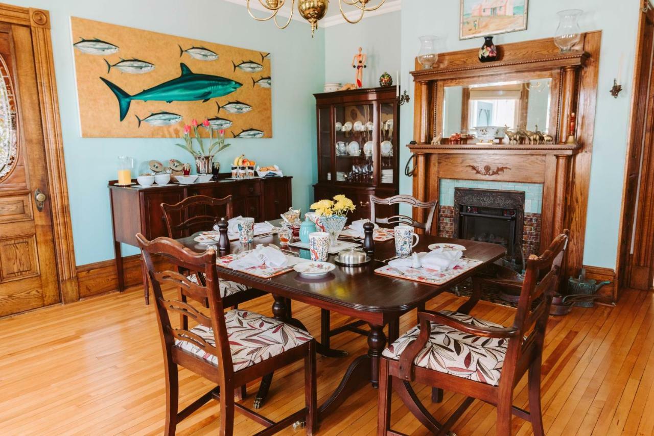 Alicion Bed & Breakfast Lunenburg Extérieur photo